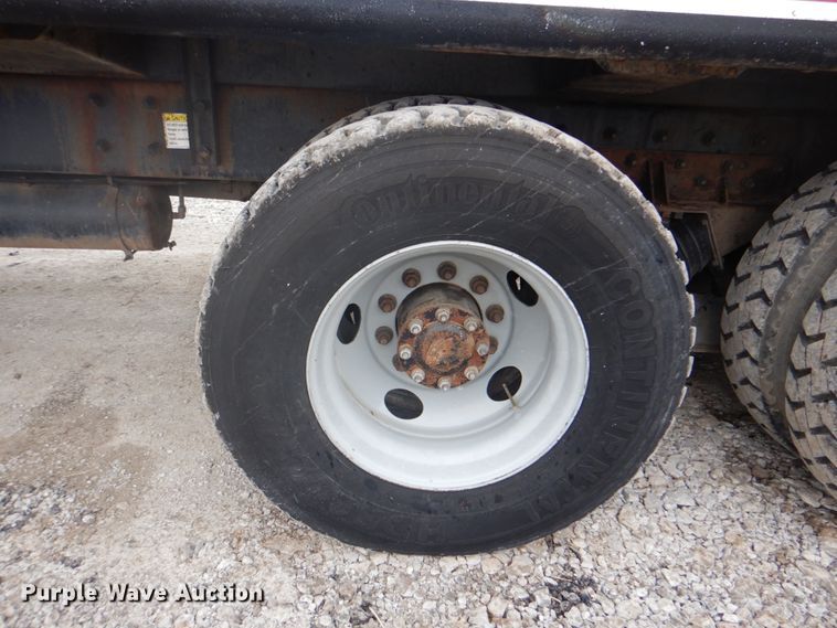 image for item HX9170 2007 Crane Carrier Low Entry  refuse truck