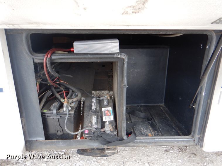 image for item HX9174 2002 Trail Lite Condor  RV