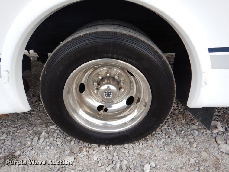 image for item HX9174 2002 Trail Lite Condor  RV