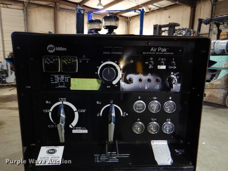 image for item HX9178 Miller Big Blue Air Pak  welder/generator
