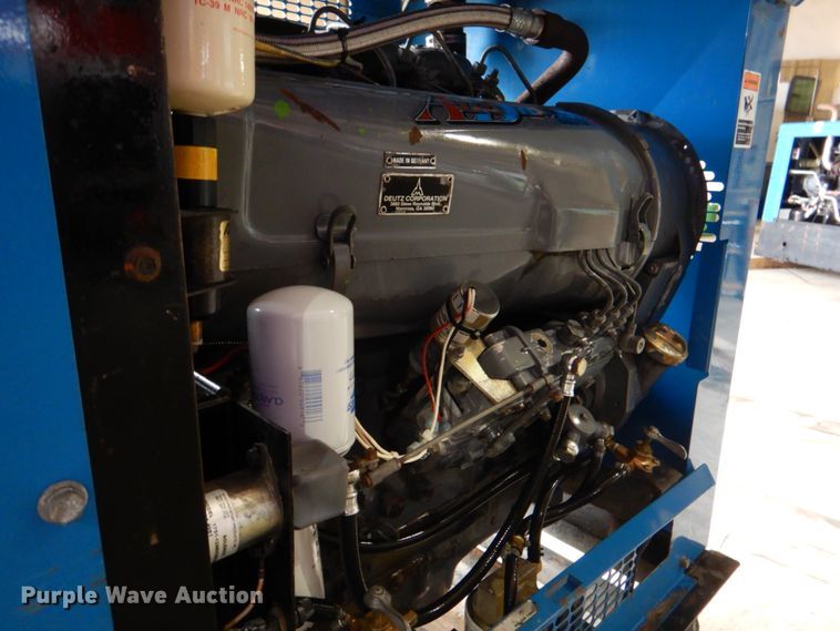 image for item HX9178 Miller Big Blue Air Pak  welder/generator