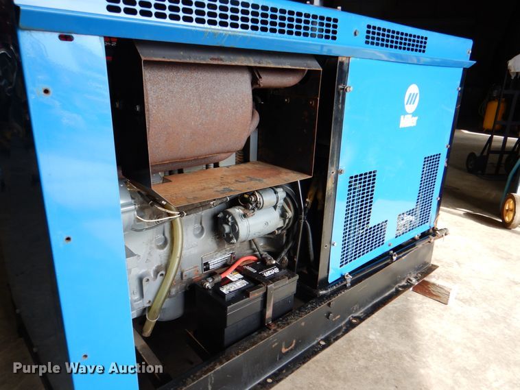 image for item HX9178 Miller Big Blue Air Pak  welder/generator