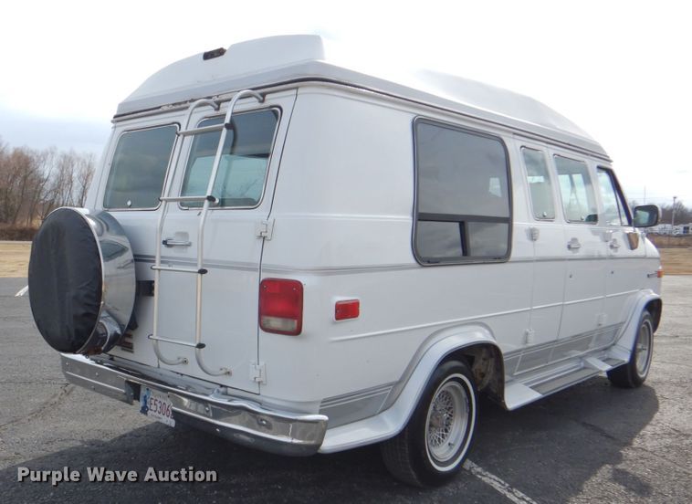 image for item HX9179 1990 GMC Vandura  van