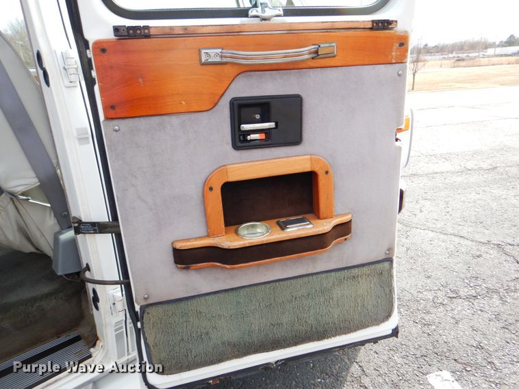 image for item HX9179 1990 GMC Vandura  van