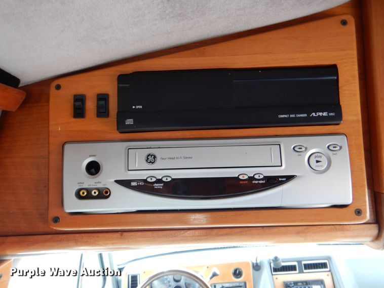 image for item HX9179 1990 GMC Vandura  van