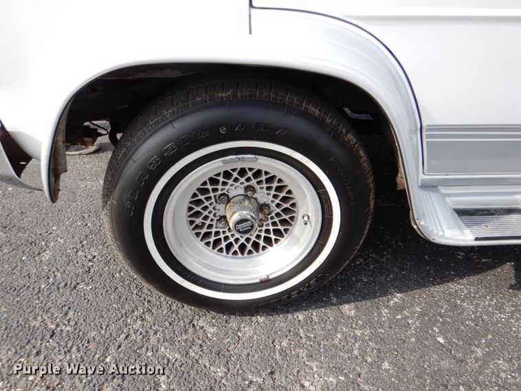 image for item HX9179 1990 GMC Vandura  van