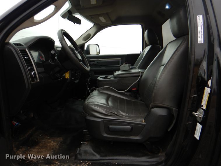 image for item HX9181 2014 Dodge Ram 4500HD  tow truck