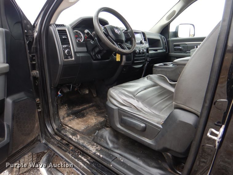 image for item HX9181 2014 Dodge Ram 4500HD  tow truck