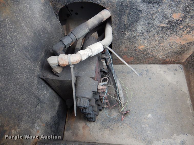 image for item HX9181 2014 Dodge Ram 4500HD  tow truck