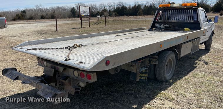 image for item HX9832 1995 Ford F450 Super Duty  rollback truck