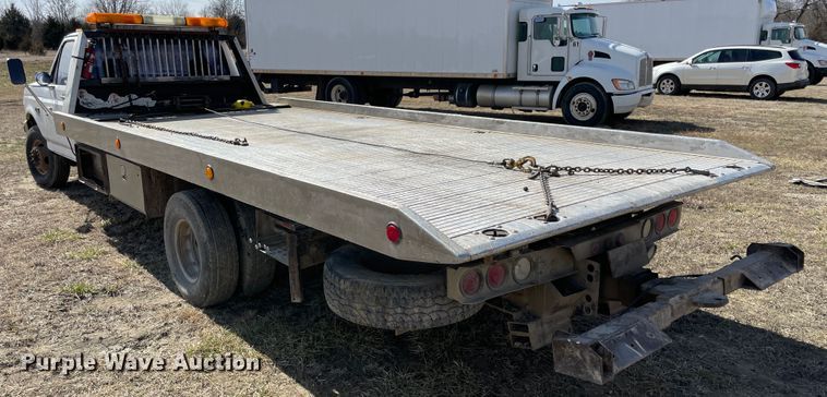 image for item HX9832 1995 Ford F450 Super Duty  rollback truck