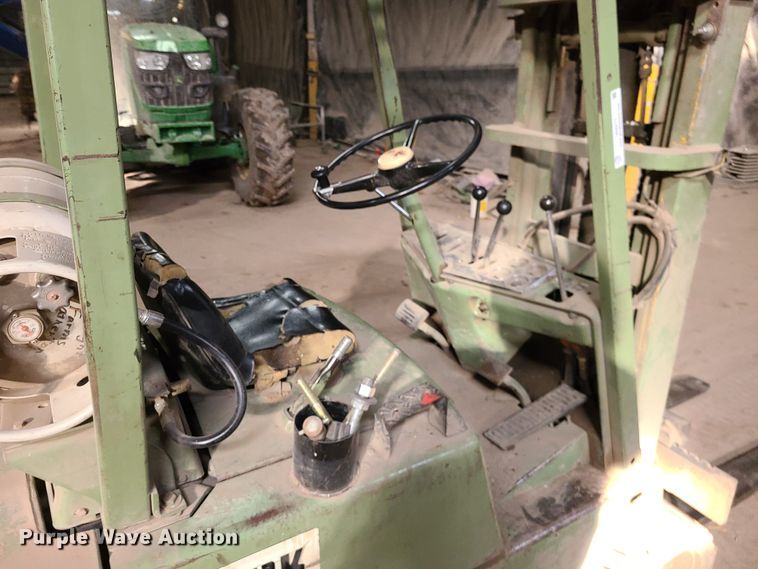 image for item IA9277 Clark C500-50  forklift