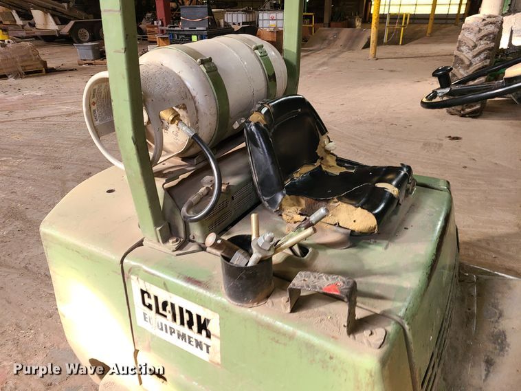 image for item IA9277 Clark C500-50  forklift