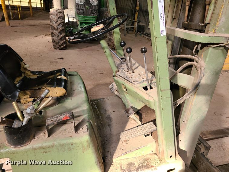 image for item IA9277 Clark C500-50  forklift