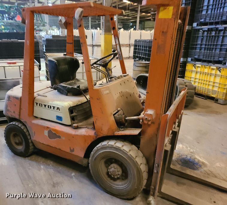 image for item IA9278 Toyota 2FG-25  forklift