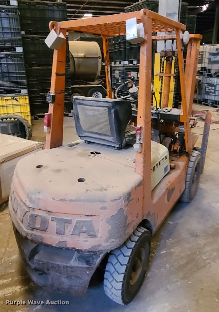 image for item IA9278 Toyota 2FG-25  forklift