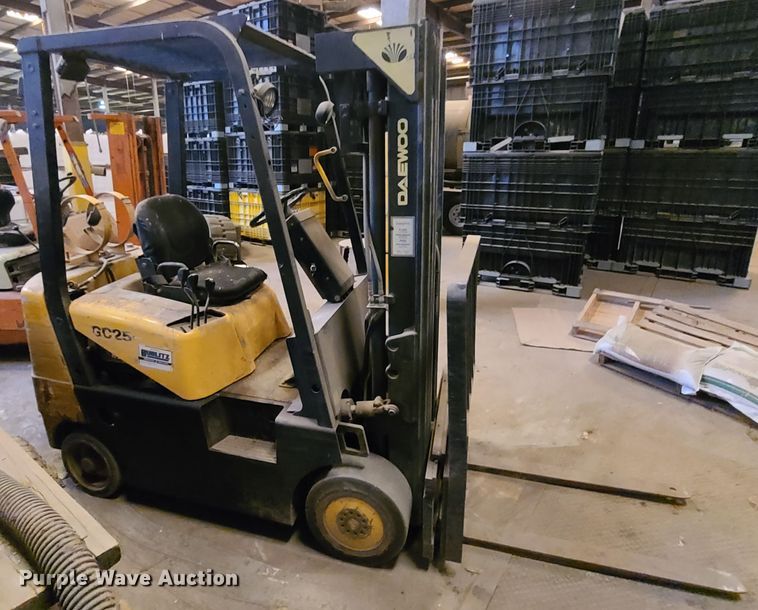 image for item IA9279 Daewoo GC25E-3  forklift
