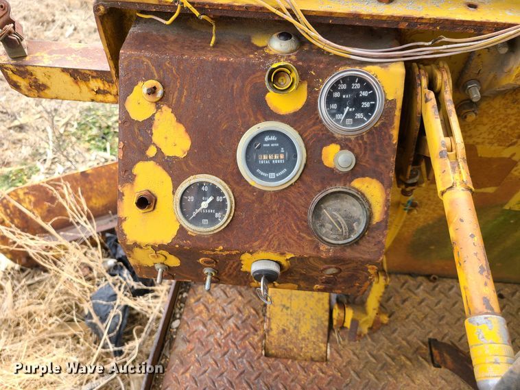 image for item IA9286 Huber Warco 10DG  rigid frame motor grader