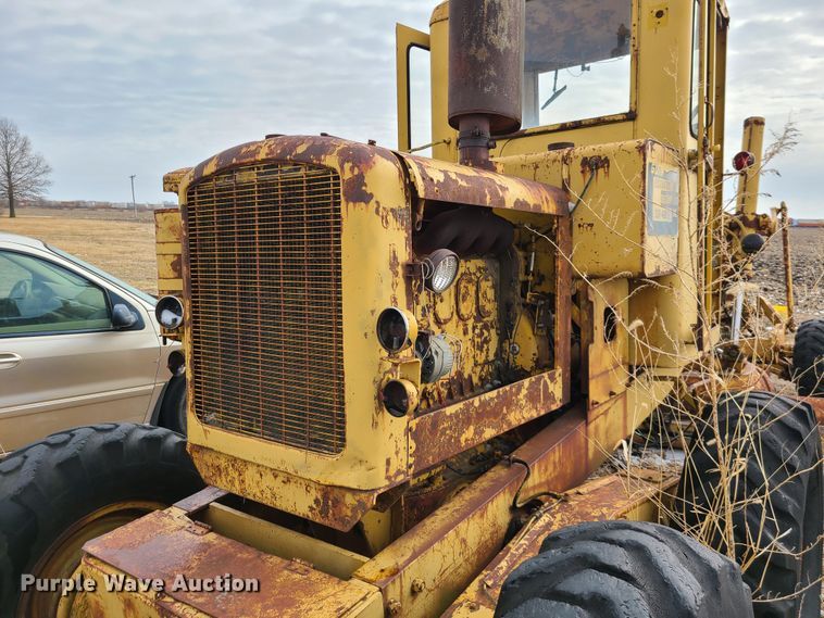 image for item IA9286 Huber Warco 10DG  rigid frame motor grader