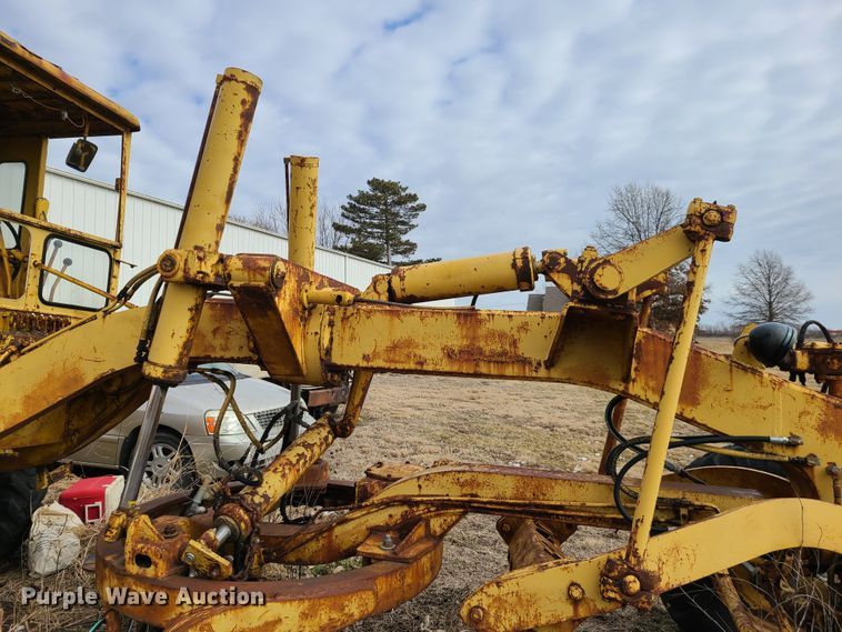 image for item IA9286 Huber Warco 10DG  rigid frame motor grader