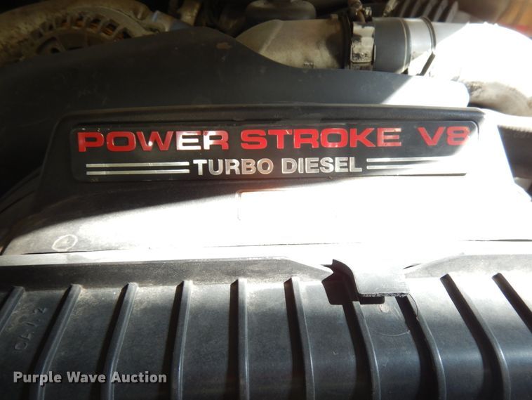 image for item IA9416 2005 Ford F550  truck cab and chassis