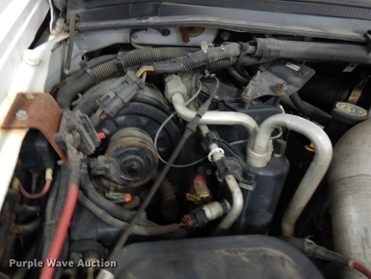 image for item IA9416 2005 Ford F550  truck cab and chassis