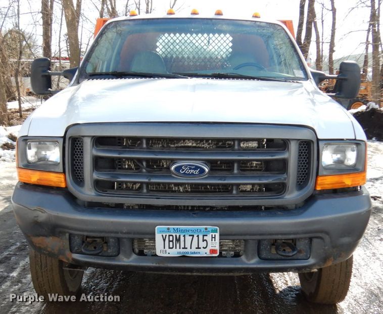 image for item IA9421 2001 Ford F550 Super Duty  dump truck