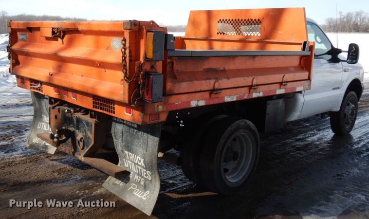 image for item IA9421 2001 Ford F550 Super Duty  dump truck