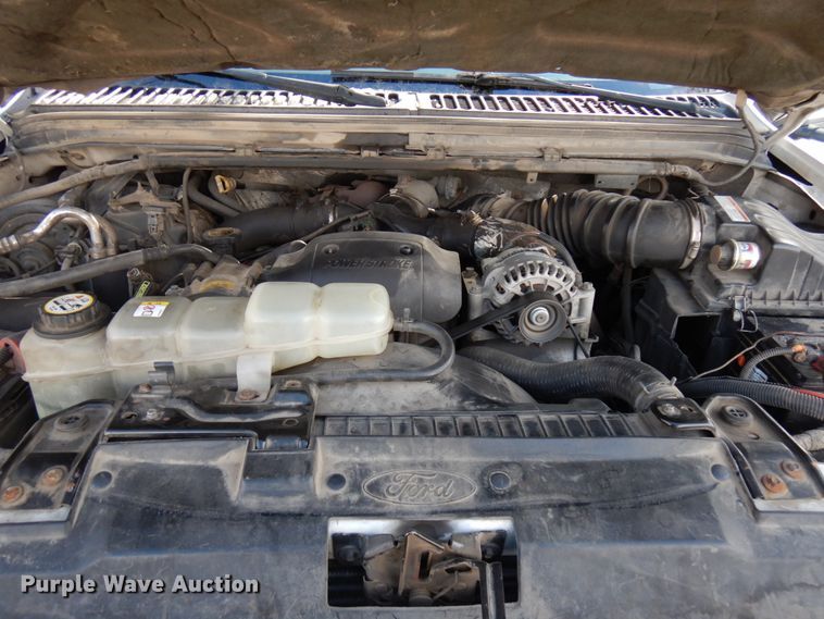 image for item IA9421 2001 Ford F550 Super Duty  dump truck