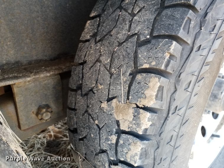 image for item IP9083 2003 H&H  equipment trailer