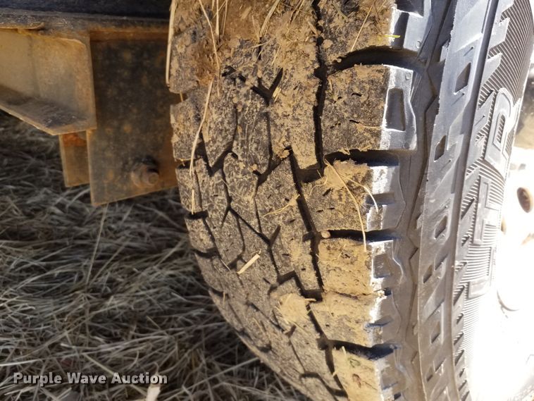 image for item IP9083 2003 H&H  equipment trailer