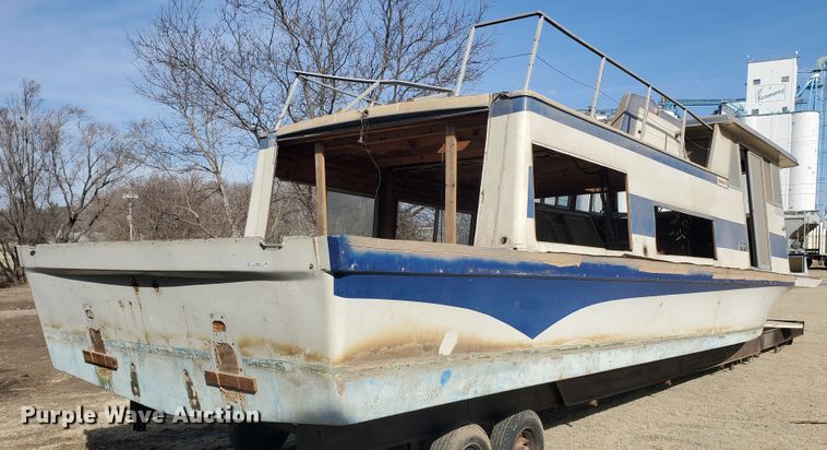 image for item IX9006 1973 Nautaline  houseboat