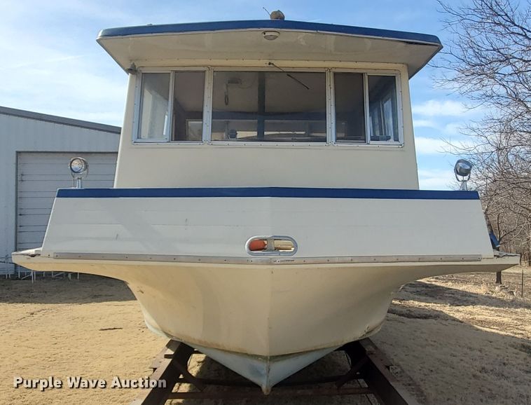 image for item IX9006 1973 Nautaline  houseboat