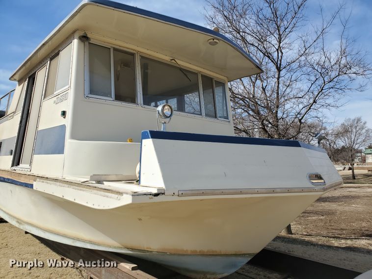 image for item IX9006 1973 Nautaline  houseboat