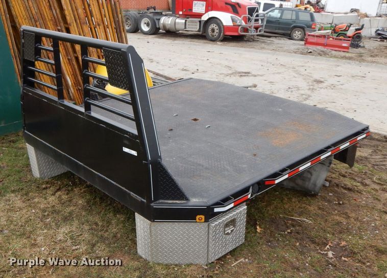 image for item IX9337 Flatbed