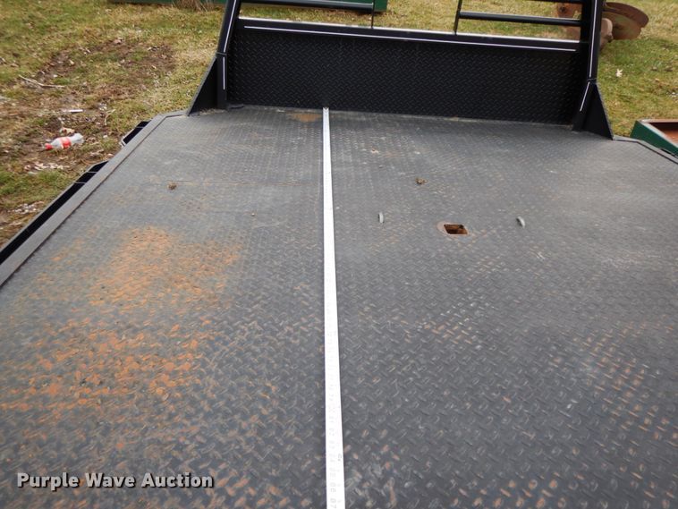 image for item IX9337 Flatbed