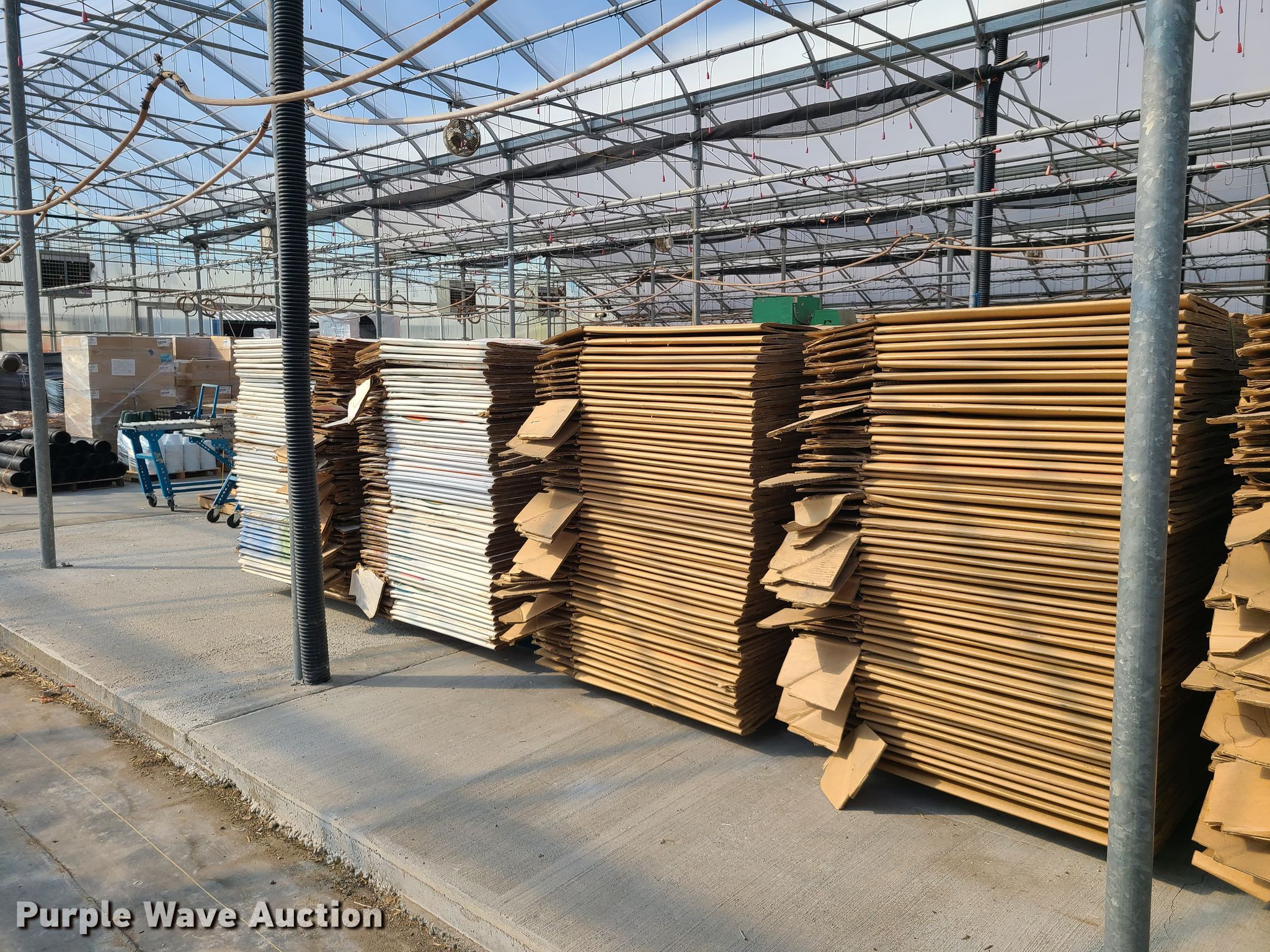 (6) pallets of cardboard pumpkin pallet boxes in Belton, MO | Item ...