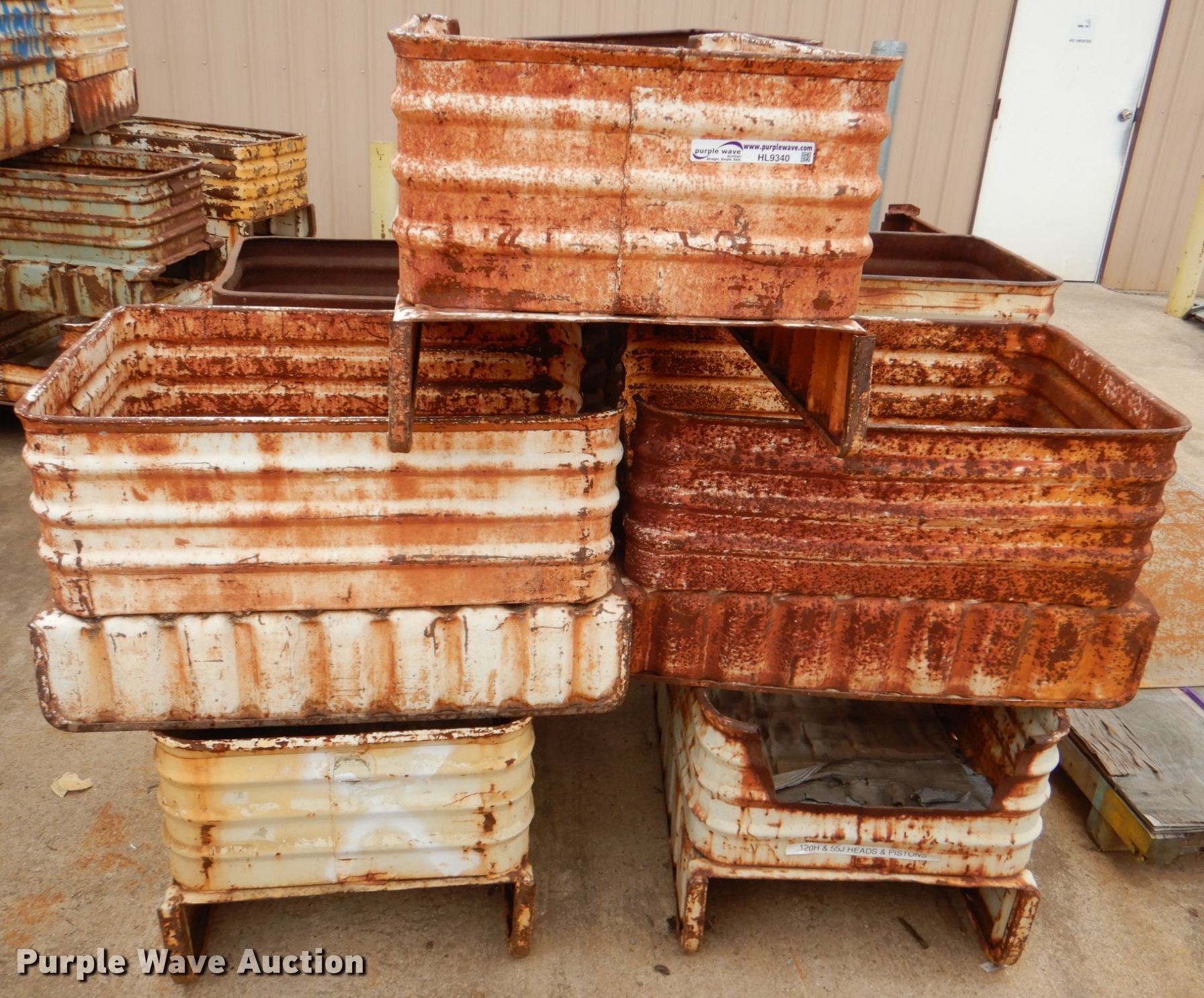 (10) steel containers in Atoka, OK Item HL9340 sold Purple Wave