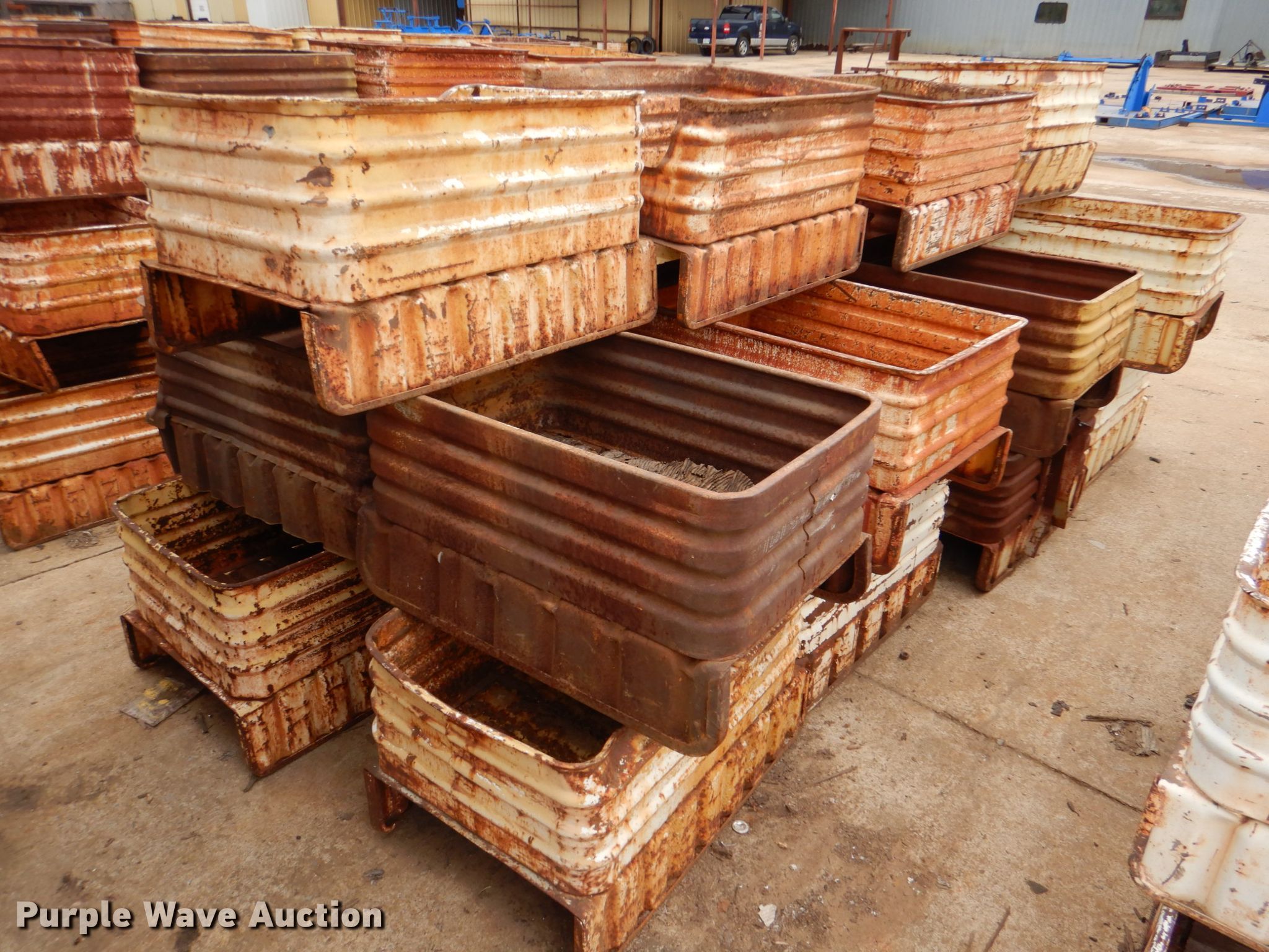 (20) steel containers in Atoka, OK Item HL9343 sold Purple Wave