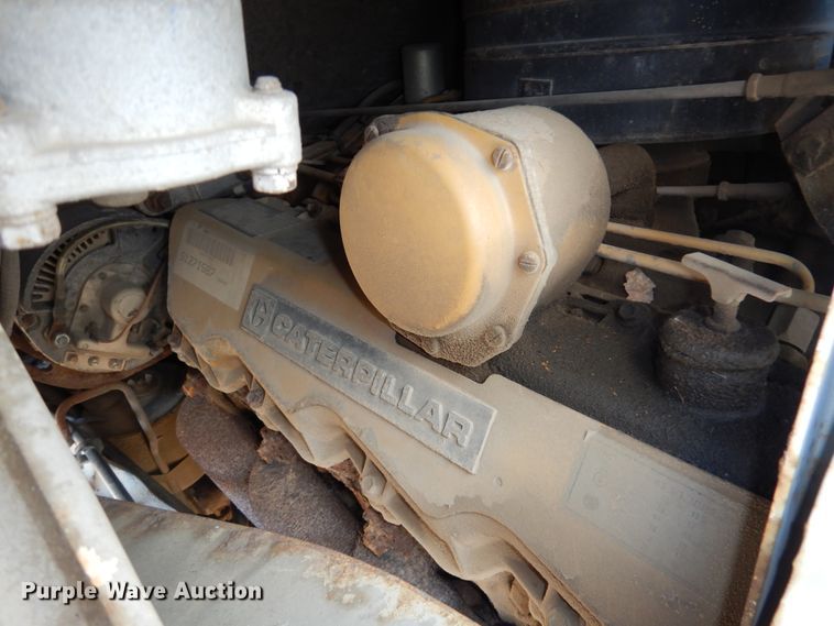 image for item AF9910 1987 Ford 8000  water truck