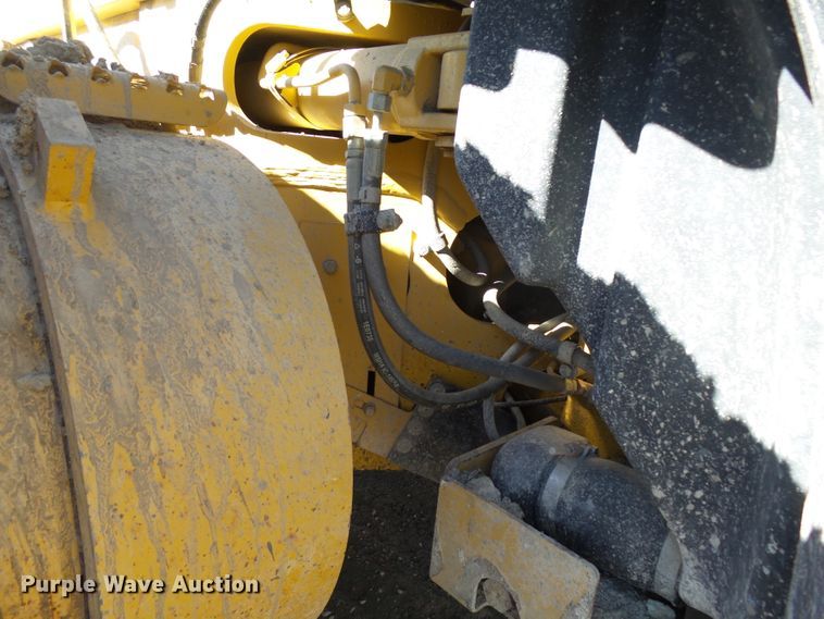 image for item DA3646 2007 Caterpillar 160M  motor grader