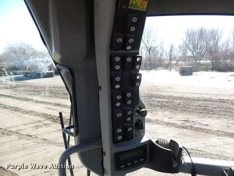 image for item DA3646 2007 Caterpillar 160M  motor grader