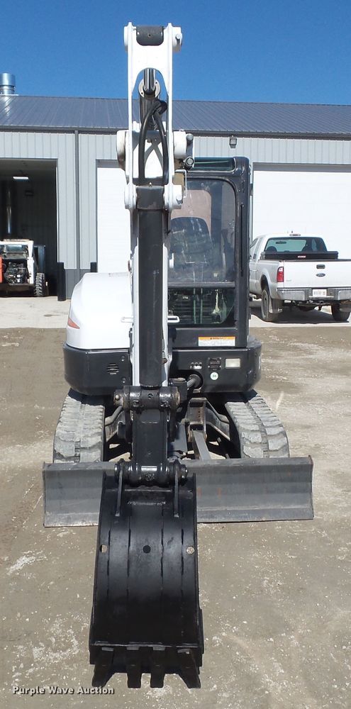 image for item DA7071 2011 Bobcat E42  mini excavator