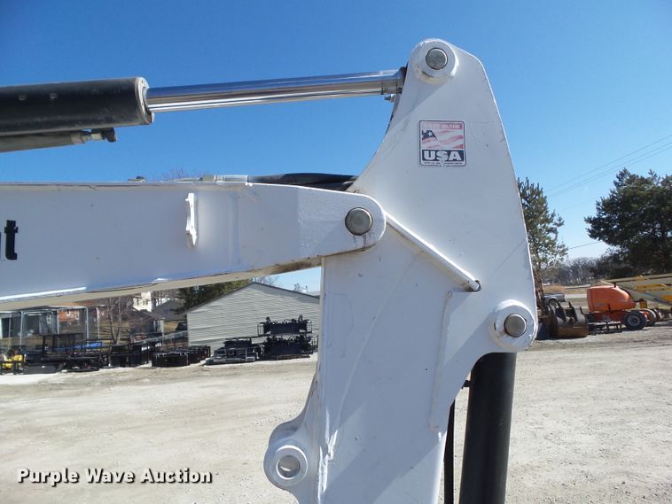 image for item DA7071 2011 Bobcat E42  mini excavator