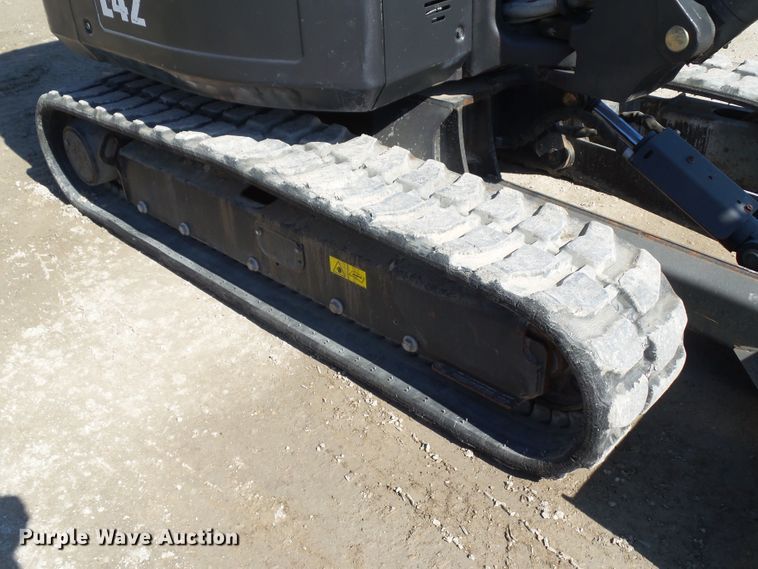 image for item DA7071 2011 Bobcat E42  mini excavator