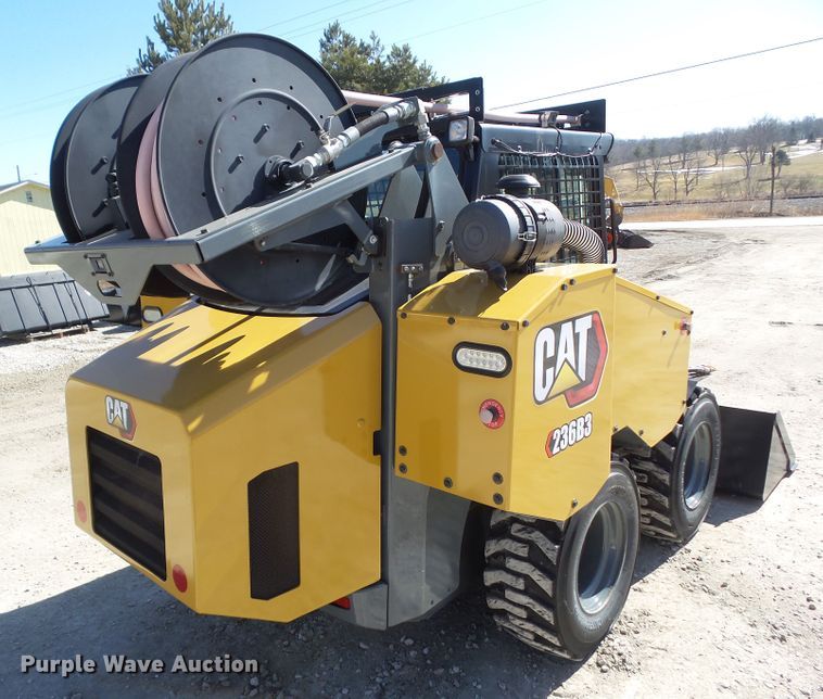 image for item DA7072 2012 Caterpillar 236B3  skid steer loader