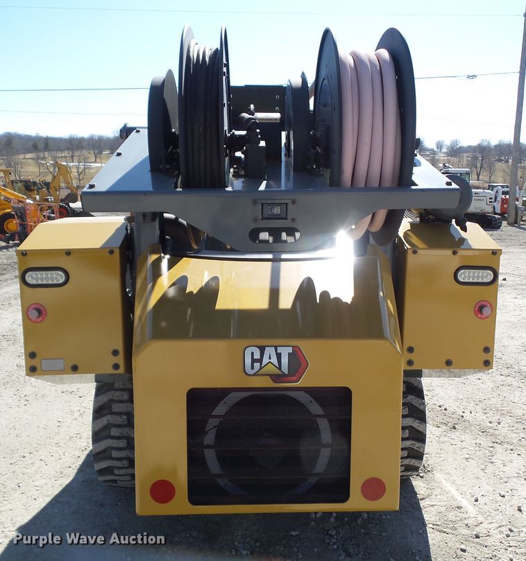 image for item DA7072 2012 Caterpillar 236B3  skid steer loader