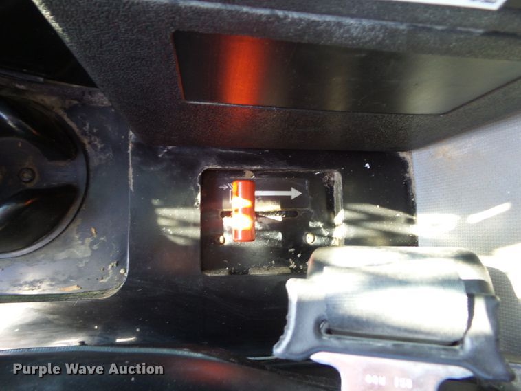 image for item DA7072 2012 Caterpillar 236B3  skid steer loader