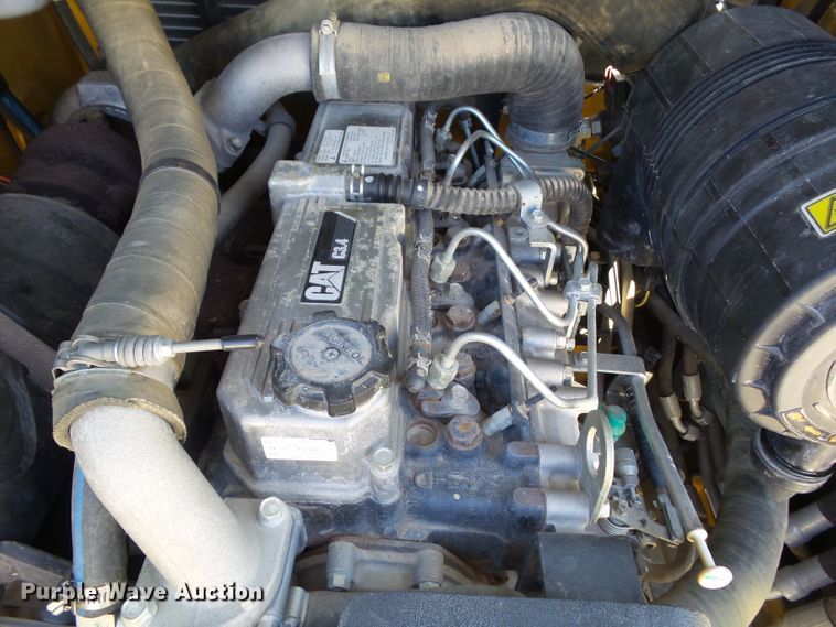 image for item DA7072 2012 Caterpillar 236B3  skid steer loader