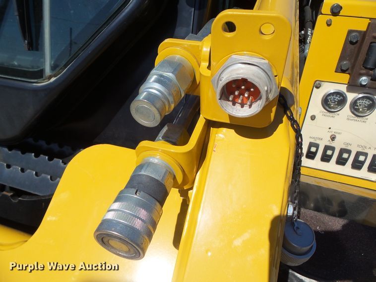 image for item DA7072 2012 Caterpillar 236B3  skid steer loader